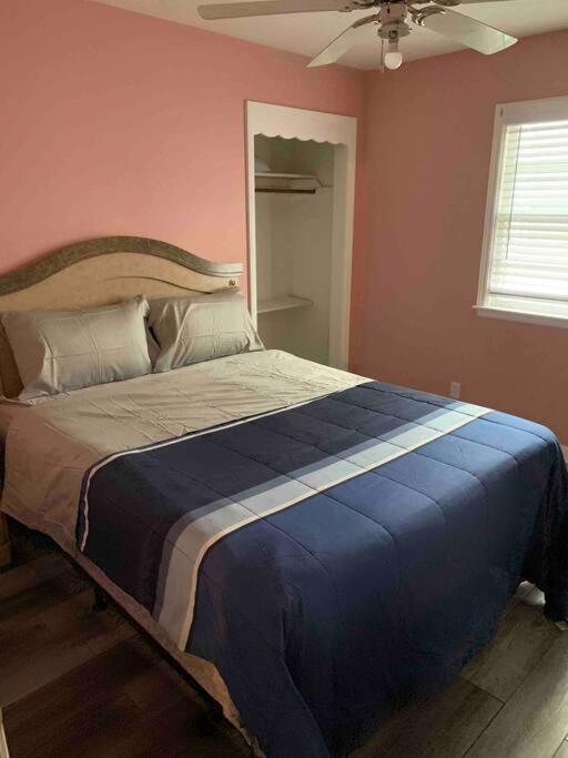 Remodeled House Minutes To Falls Attractions Villa Niagara Falls Exterior photo